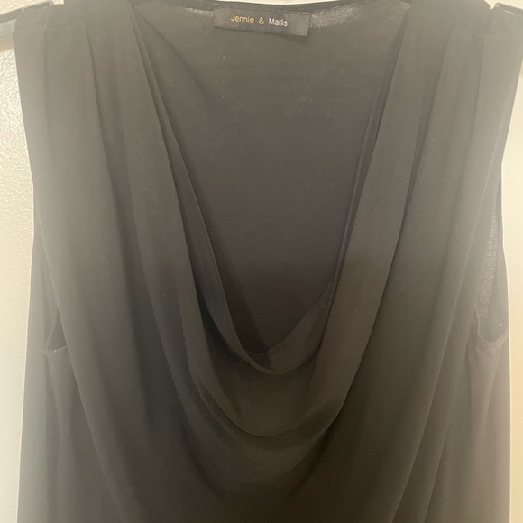 Chic Black Drape Neck Sleeveless Blouse - Picture 2 of 2